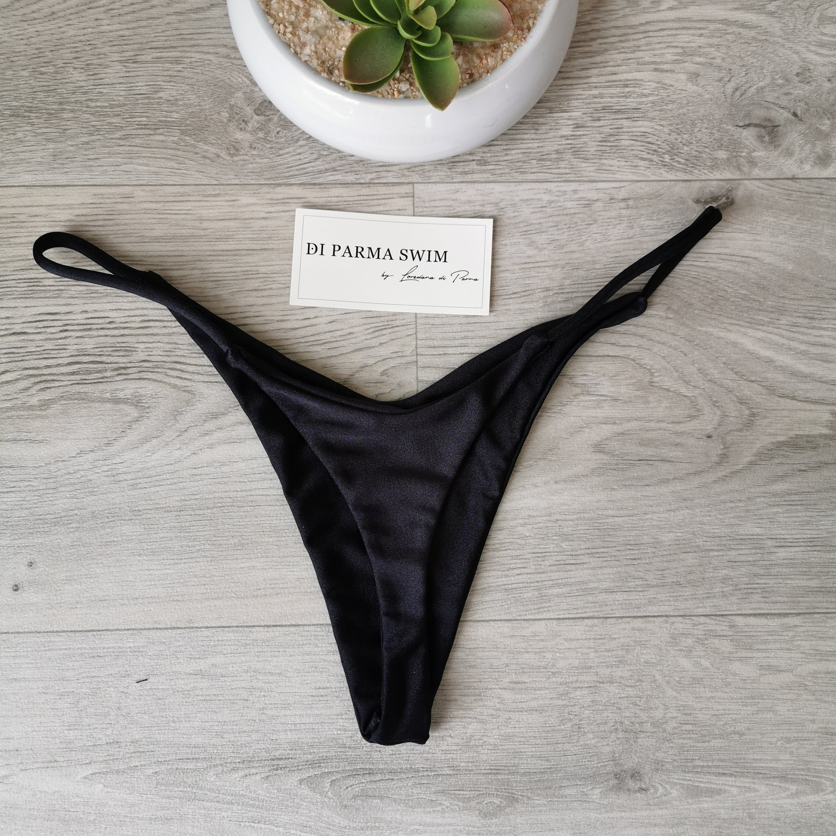 THONG BOTTOM (preorder)